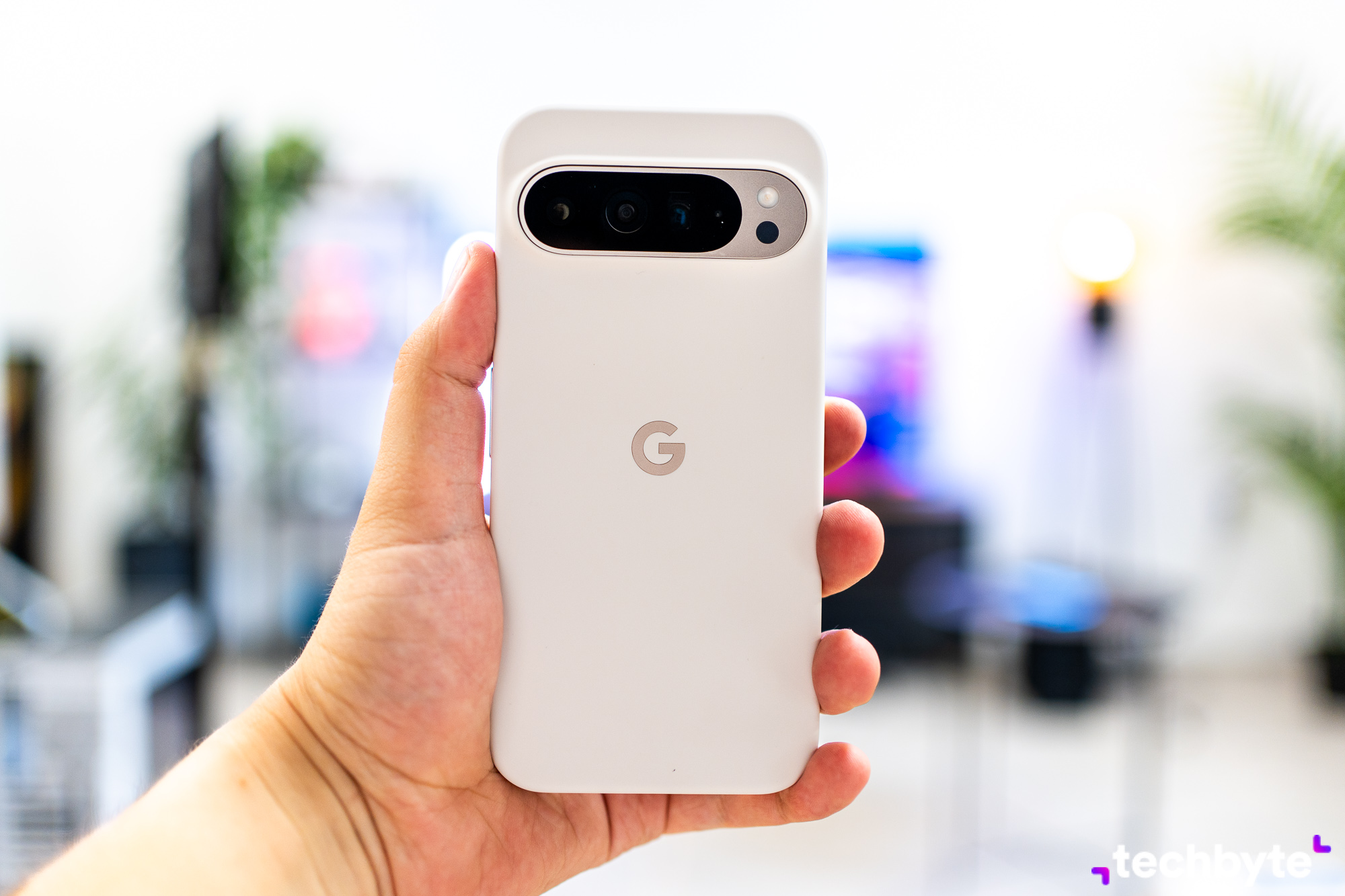 Google odhalil tajomstvo: Chystá telefón, ktorý má definitívne poraziť iPhone (čo zatiaľ vieme)