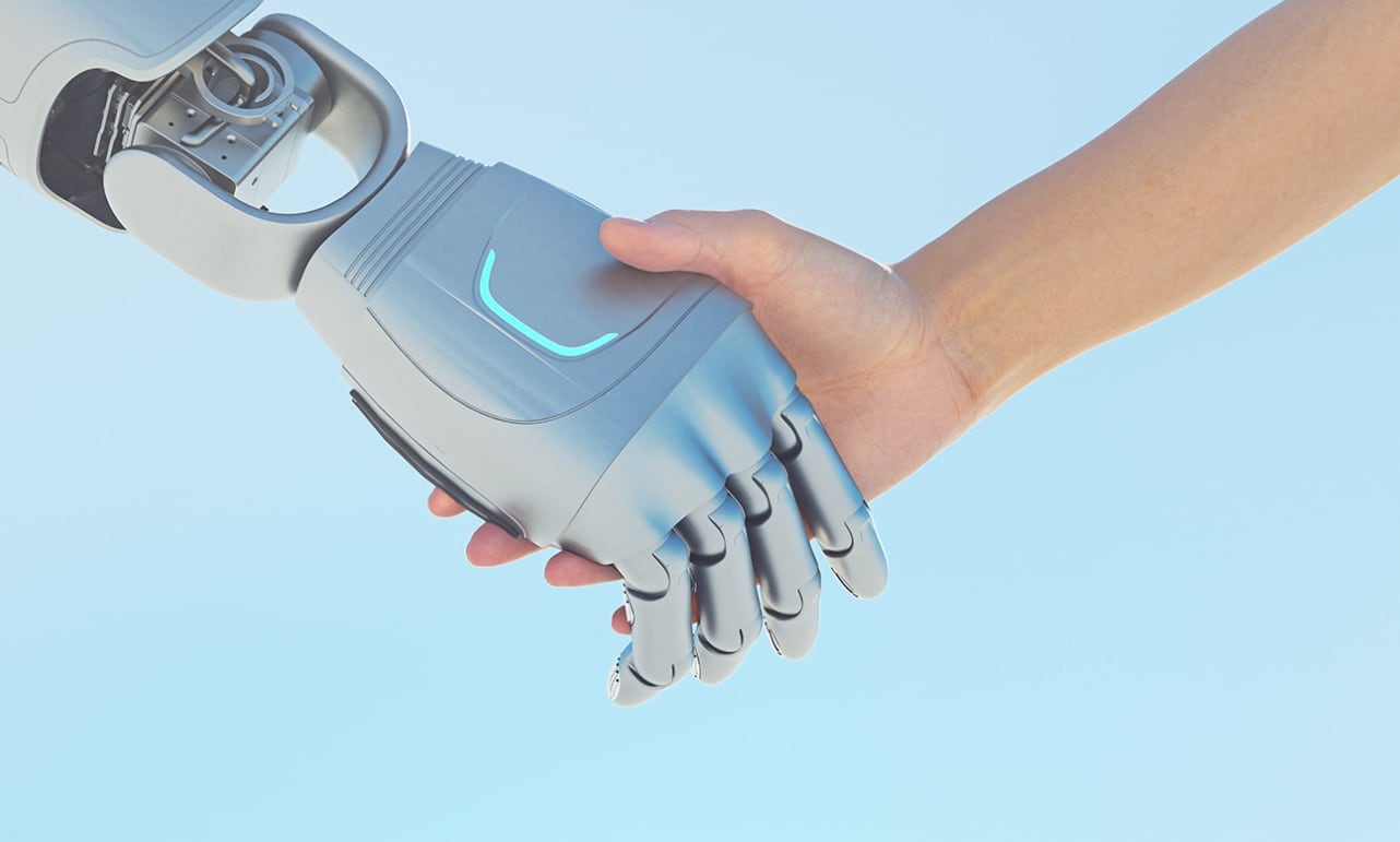Humanoidný robot pre domácnosti je tu: Sám si vymení batérie a prekvapí vás svojou inteligenciou