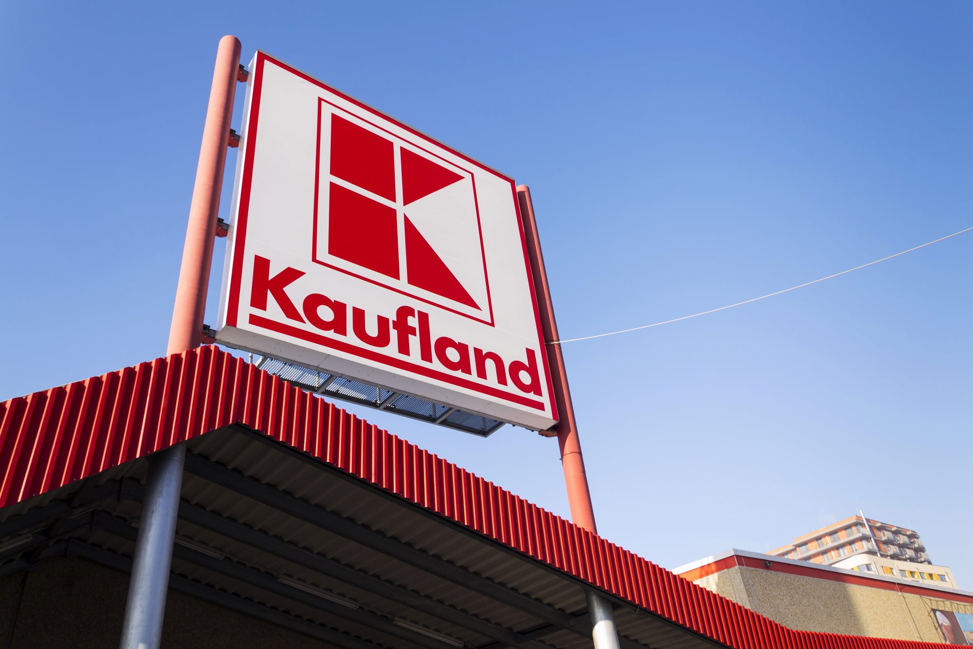Pozor: nejedzte toto lečo! Kaufland stiahol výrobok kvôli úlomkom skla. Peniaze vám vrátia aj bez pokladničného bloku