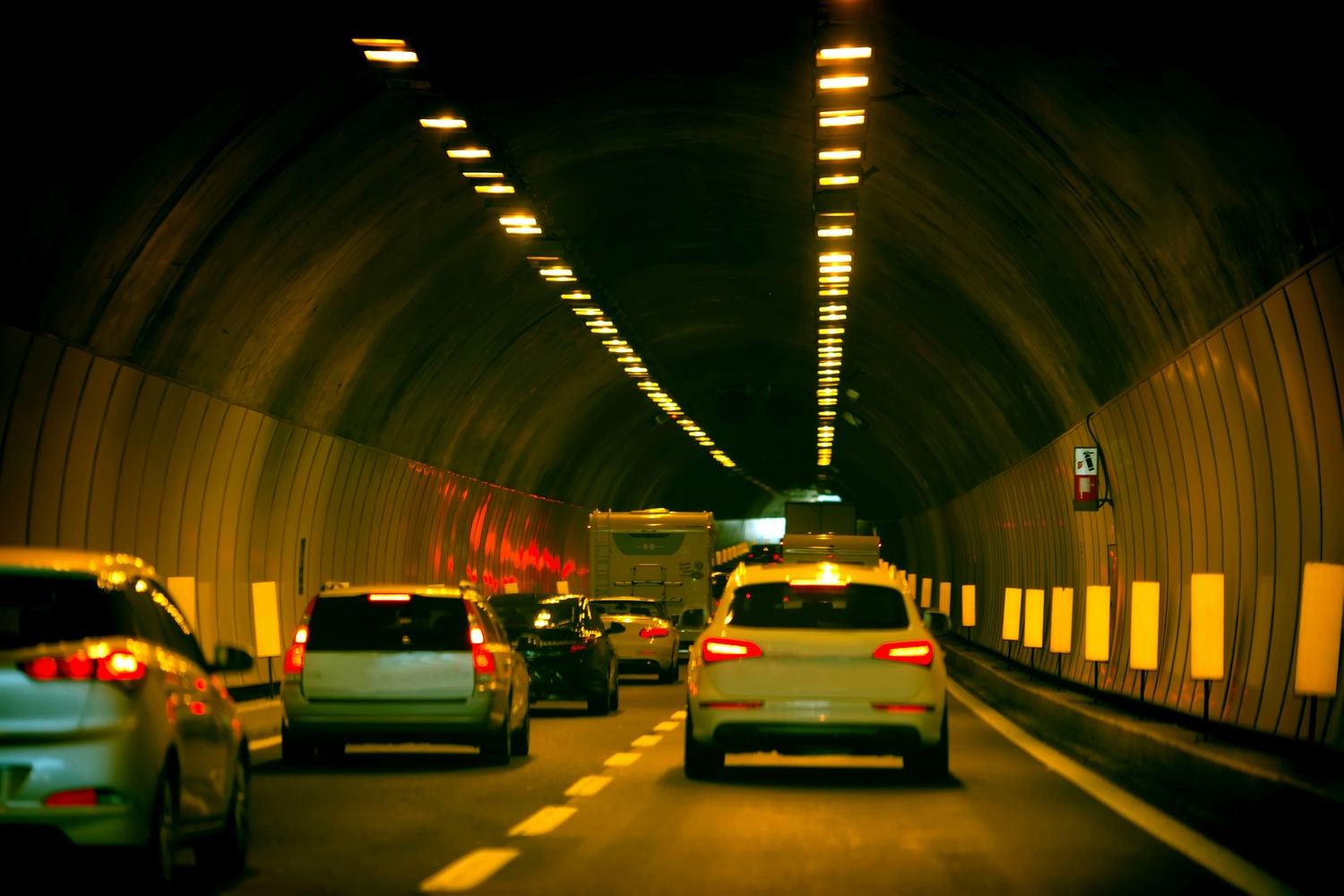 Vodiči, pozor: Na Vianoce sa prepíše história! Tunel Višňové vám skráti cestu na pár minút