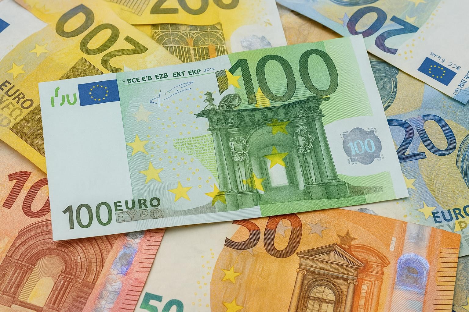 Od januára 2026 môžu daňovníci nasmerovať až 7 percent dane rodičom a neziskovkám